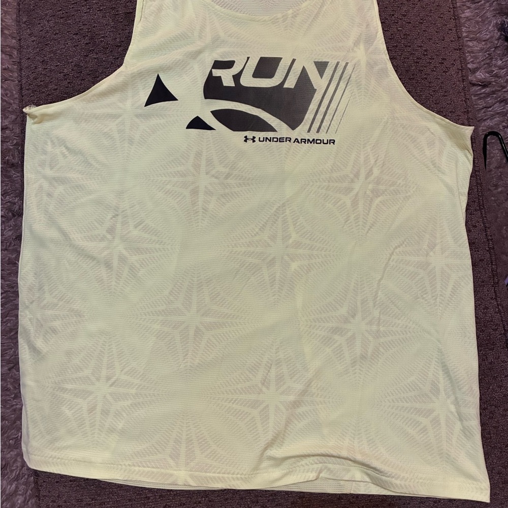 Under Armour Men's Light Yellow Graphic Tank Top
